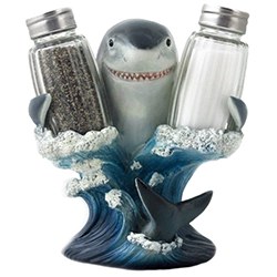 Gifts With Sharks Shaker Set
