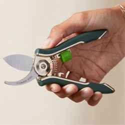 Practical Gifts For Senior Citizens Pruning Shears