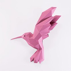 Beautiful Hummingbird Presents 3D Papercraft