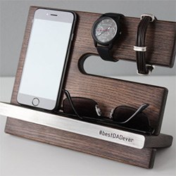 Brilliant Anniversary Gifts For Men Docking Station