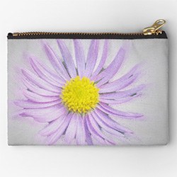 Cute Daisy Gifts Pouch